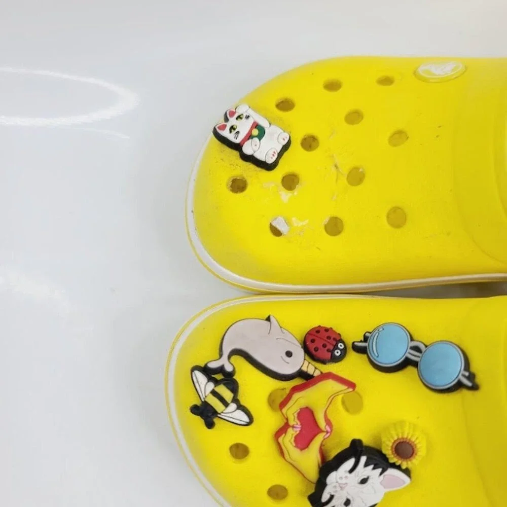 Crocs Girl's Yellow Meow Studs Adjustable Slip-On‎ Casual Clogs Size 13